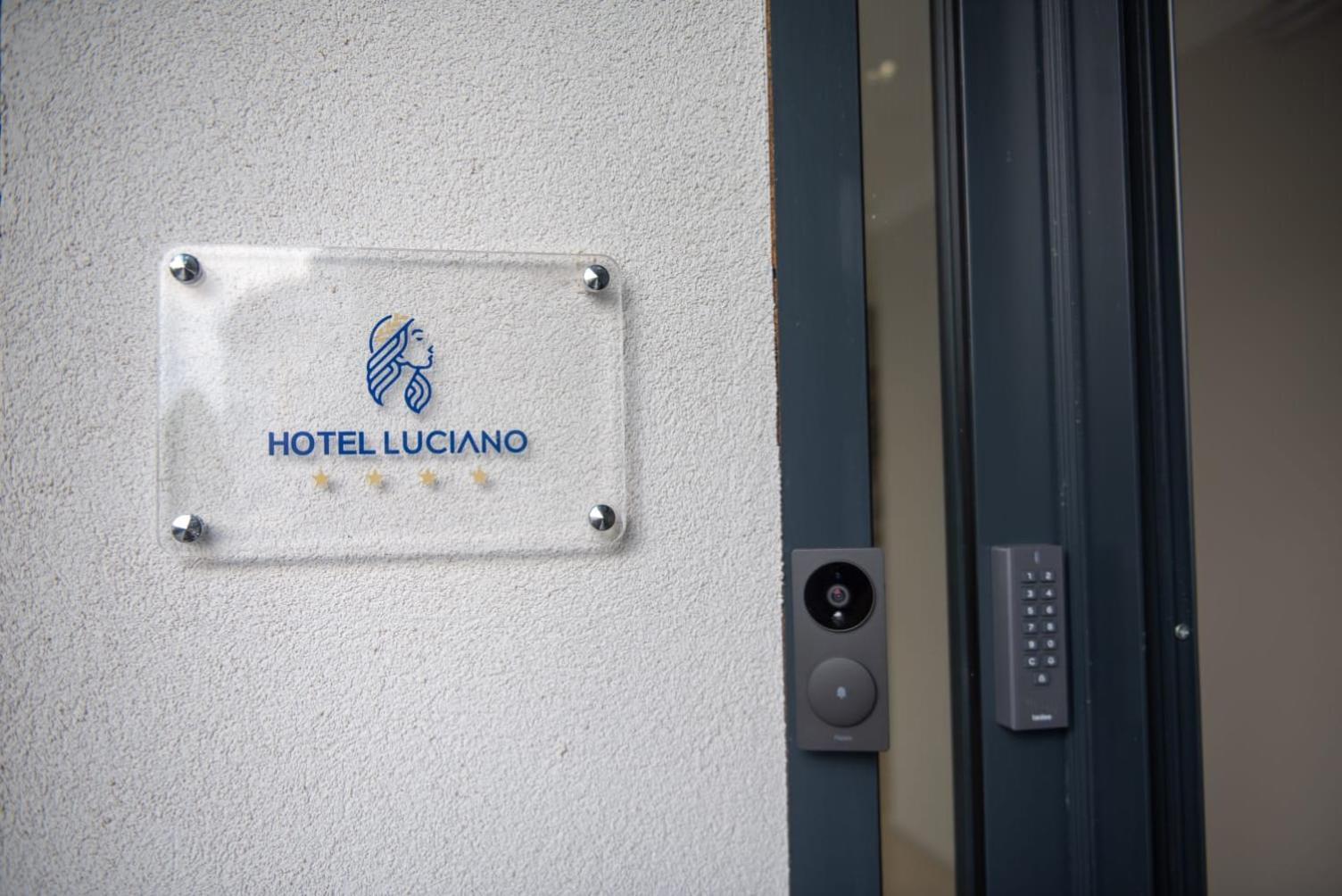 Hotel Luciano Στρούγκα Εξωτερικό φωτογραφία