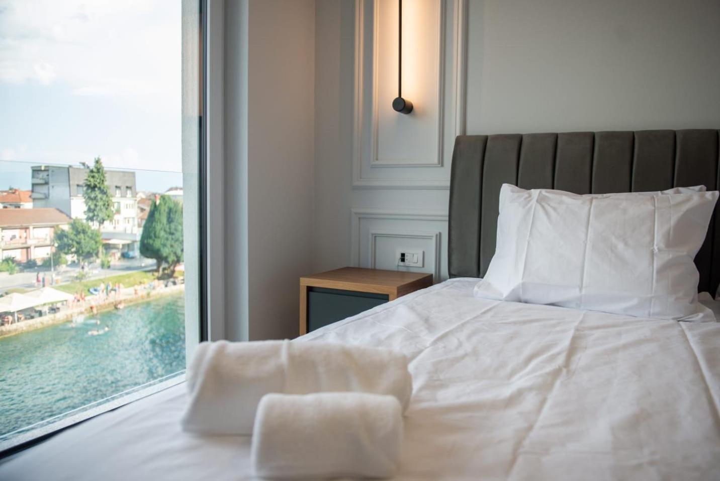 Hotel Luciano Στρούγκα Εξωτερικό φωτογραφία